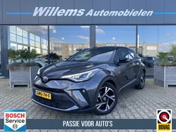 Grijs Gebruikt 2024 Toyota C-HR Connect Style SUV | € 31.799 (Goede deal)