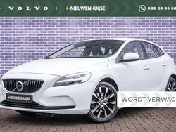 Wit Gebruikt 2019 Volvo V40 Momentum Stationwagen | € 17.899 (Eerlijke prijs)