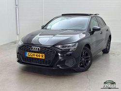 Zwart Gebruikt 2021 Audi A3 Sportback e-tron Business Hatchback | € 27.900