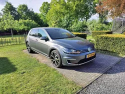 Grijs Gebruikt 2018 VW e-Golf Hatchback | € 10.750 (Goede deal)