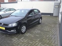 Zwart (metallic) Gebruikt 2012 VW Polo Hatchback | € 4.250 (Goede deal)