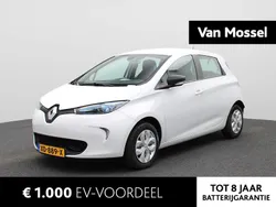 Wit Gebruikt 2019 Renault Zoe Life Hatchback | € 9.940 (Eerlijke prijs)
