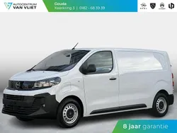 Wit Nieuw 2025 Opel Vivaro-e Combi Van | € 36.273 (Goede deal)