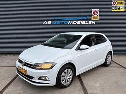 Wit Gebruikt 2019 VW Polo Comfortline Hatchback | € 10.950 (Goede deal)