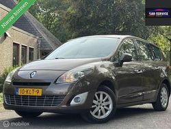 Bruin Gebruikt 2010 Renault Scénic III Privilege MPV | € 5.399 (Eerlijke prijs)