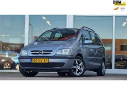 Grijs, metallic lak Gebruikt 2004 Opel Zafira Comfort MPV | € 2.244 (Eerlijke prijs)
