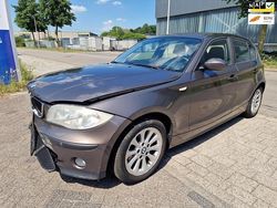 Bruin Gebruikt 2006 BMW 116 Hatchback | € 899 (Super prijs)