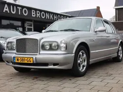 Grijs, metallic lak Gebruikt 1999 Bentley Arnage Sedan | € 29.950