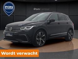 Zwart Gebruikt 2021 VW Tiguan R-line SUV | € 29.950 (Eerlijke prijs)