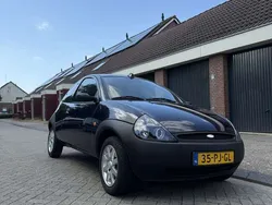 Blauw Gebruikt 2004 Ford Ka Style Hatchback | € 1.100 (Eerlijke prijs)