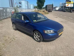 Blauw Gebruikt 2006 Volvo V50 Stationwagen | € 999 (Eerlijke prijs)