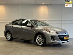 Grijs, metallic lak Gebruikt 2012 Mazda 3 Sedan | € 4.950