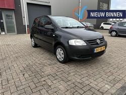 Zwart Gebruikt 2005 VW Fox Trendline Hatchback | € 1.999 (Eerlijke prijs)