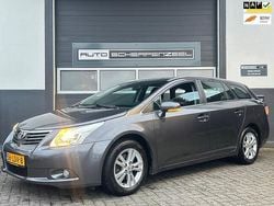 Grijs Gebruikt 2010 Toyota Avensis Business Edition Stationwagen | € 6.985 (Iets duurder)