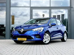 Blauw Gebruikt 2020 Renault Clio V Zen Hatchback | € 13.930 (Eerlijke prijs)