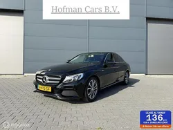 Zwart Gebruikt 2016 Mercedes C180 Prestige Sedan | € 10.000 (Eerlijke prijs)