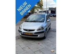 Grijs Gebruikt 2003 Honda Jazz LS Hatchback | € 3.995 (Eerlijke prijs)