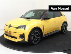 Twotone jaune pop ! / noir ét Gebruikt 2025 Renault R5 Iconic Hatchback | € 29.940 (Goede deal)