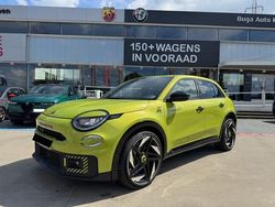 Geel Gebruikt 2025 Abarth 600 SUV | € 33.900