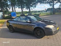 Grijs Gebruikt 2008 Renault Mégane Cabriolet Cabriolet | € 3.500 (Eerlijke prijs)