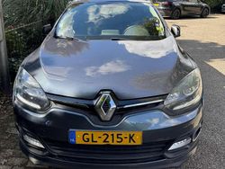 Grijs Gebruikt 2015 Renault Mégane GrandTour LIMITED Stationwagen | € 4.200 (Goede deal)