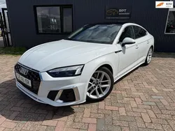Wit Gebruikt 2024 Audi A5 Sportback Competition Hatchback | € 41.950 (Eerlijke prijs)