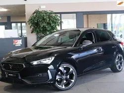 Zwart Gebruikt 2023 Cupra Leon Hatchback | € 28.450 (Iets duurder)