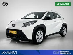 Wit Gebruikt 2024 Toyota Aygo Play Hatchback | € 19.950 (Goede deal)
