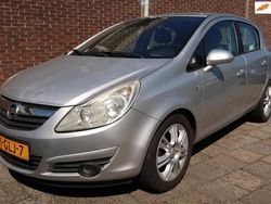 Grijs Gebruikt 2008 Opel Corsa Cosmo Hatchback | € 3.950 (Eerlijke prijs)