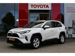 Wit Gebruikt 2019 Toyota RAV4 Hybrid Active SUV | € 29.999 (Eerlijke prijs)