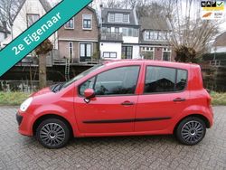 Rood Gebruikt 2010 Renault Modus Expression MPV | € 2.345 (Goede deal)