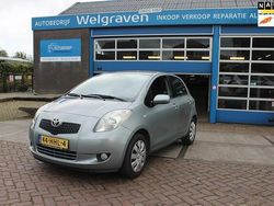 Grijs Gebruikt 2008 Toyota Yaris Sol Hatchback | € 4.850 (Eerlijke prijs)
