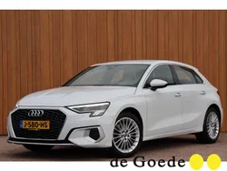 Wit Gebruikt 2020 Audi A3 Business Hatchback | € 24.940 (Eerlijke prijs)