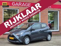 Grijs Gebruikt 2020 Toyota Aygo Hatchback | € 11.500 (Eerlijke prijs)