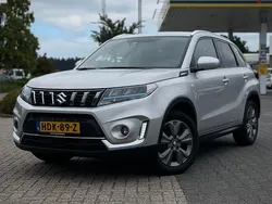 Grijs Gebruikt 2023 Suzuki Vitara SUV | € 22.900 (Super prijs)