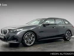 Grijs, metallic lak Nieuw 2024 BMW i5 Shadowline Sedan | € 84.162 (Eerlijke prijs)