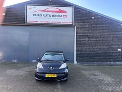Zwart Gebruikt 2006 Peugeot 107 Hatchback | € 1.995 (Eerlijke prijs)