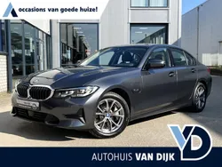 Grijs Gebruikt 2021 BMW 330e Basis Sedan | € 32.850 (Goede deal)