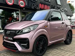 Roze Nieuw 2024 Ligier JS50 Hatchback | € 24.995