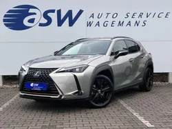 Grijs, metallic lak Gebruikt 2021 Lexus UX SUV | € 31.950 (Eerlijke prijs)