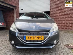 Grijs Gebruikt 2012 Peugeot 208 Allure Hatchback | € 2.800 (Eerlijke prijs)