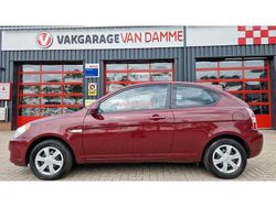 Rood Gebruikt 2007 Hyundai Accent Dynamiq Hatchback | € 3.350