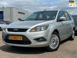 Grijs Gebruikt 2010 Ford Focus Titanium Stationwagen | € 2.450 (Goede deal)