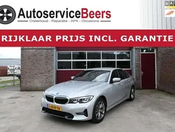 Grijs Gebruikt 2021 BMW 318 Executive Sedan | € 31.945 (Goede deal)