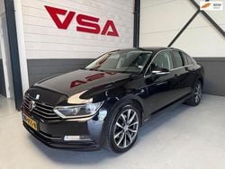 Zwart Gebruikt 2015 VW Passat Comfortline Sedan | € 12.490 (Goede deal)