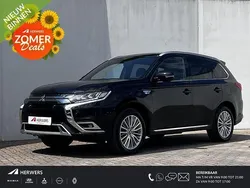Zwart Gebruikt 2020 Mitsubishi Outlander Instyle SUV | € 25.885 (Eerlijke prijs)