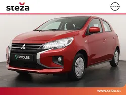 Rood Nieuw 2025 Mitsubishi Space Star Active Hatchback | € 21.580 (Duur)