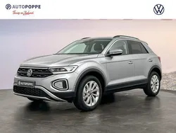 Suv Gebruikt 2025 VW T-Roc Edition SUV | € 32.750 (Eerlijke prijs)