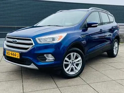 Blauw Gebruikt 2017 Ford Kuga Trend SUV | € 15.795 (Eerlijke prijs)
