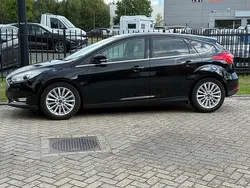 Zwart Gebruikt 2015 Ford Focus Titanium X Hatchback | € 10.800 (Goede deal)